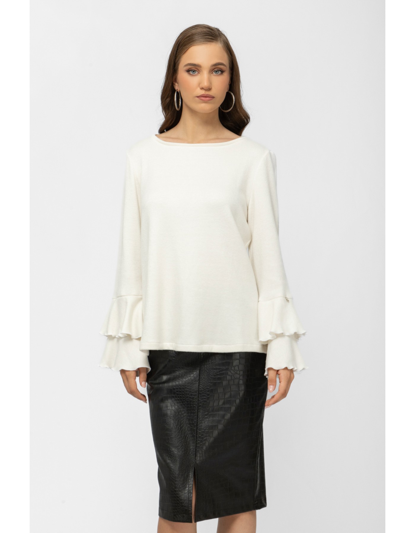 Μπλούζα πλεχτή με βολάν