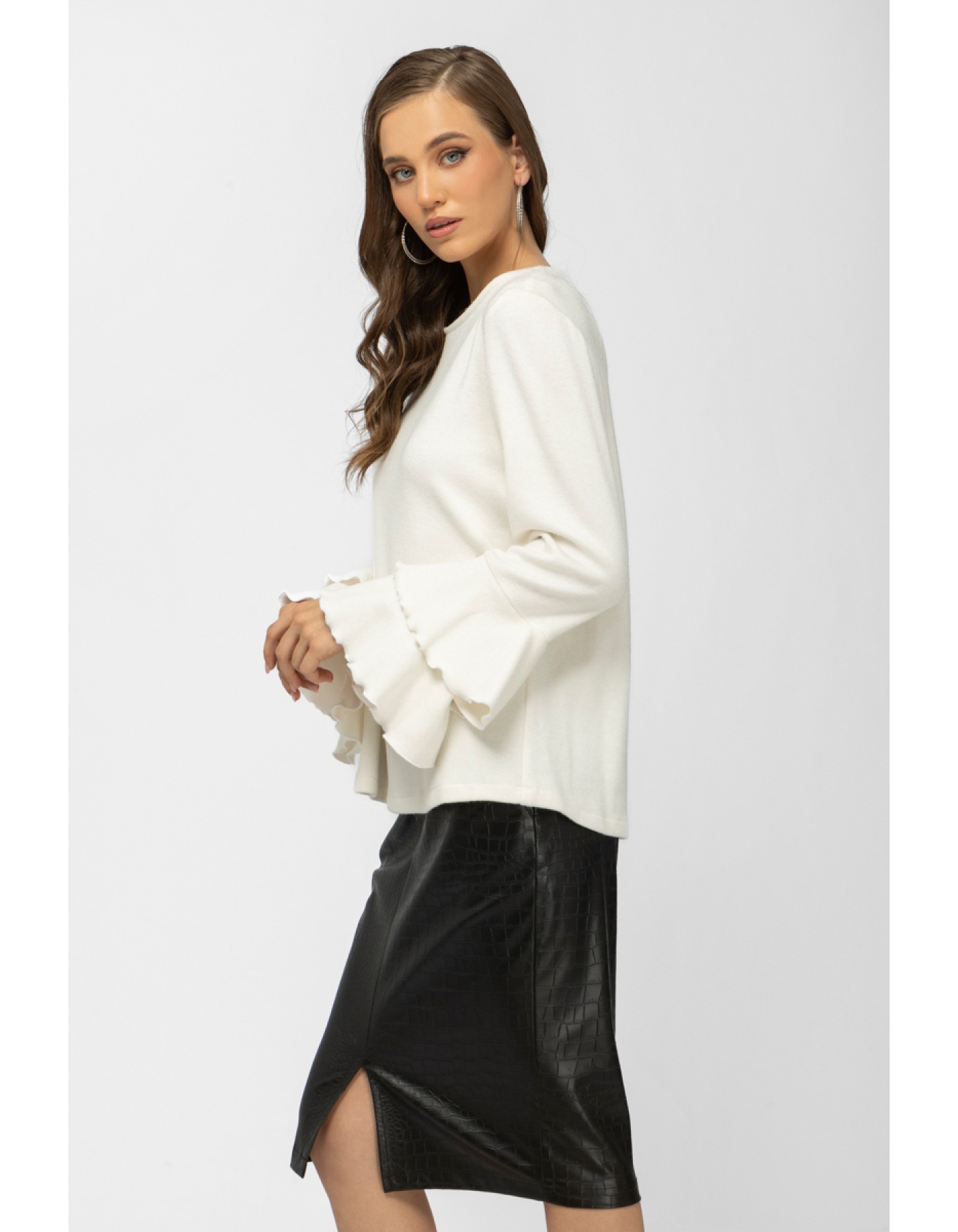 Μπλούζα πλεχτή με βολάν