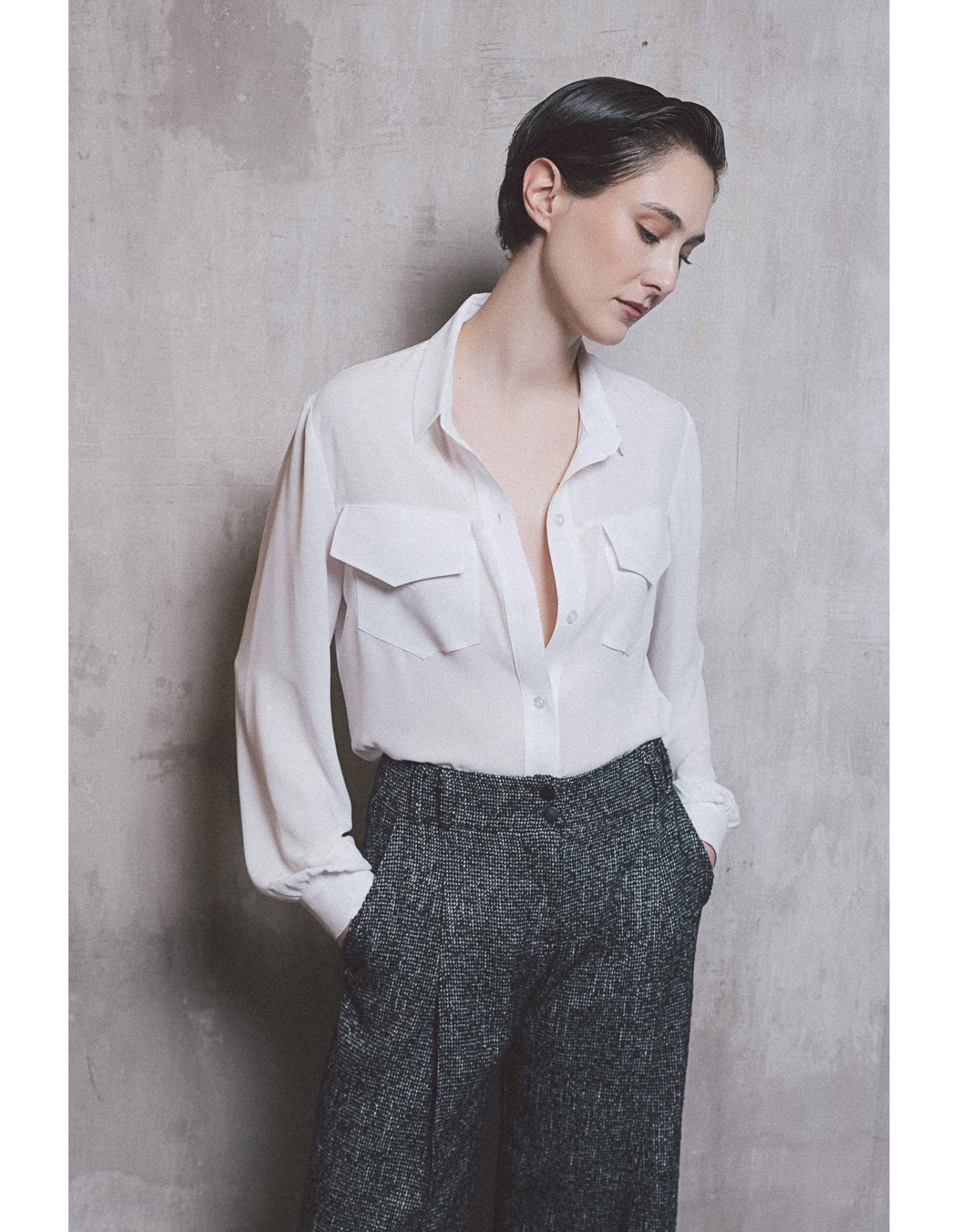 Πουκάμισο ζορζέτα με σατέν φουλάρι Πουκάμισο ζορζέτα με σατέν φουλάρι