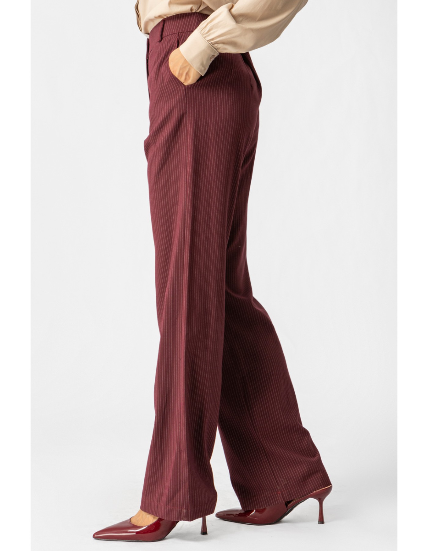 Παντελόνα ριγέ μπορντώ