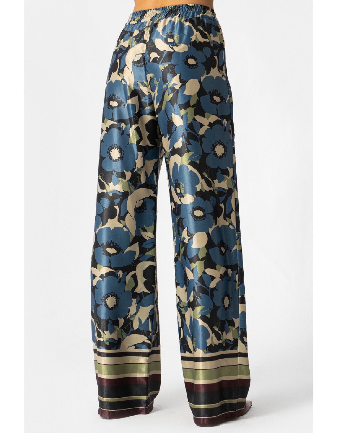 Παντελόνα σατέν εμπριμέ Florence