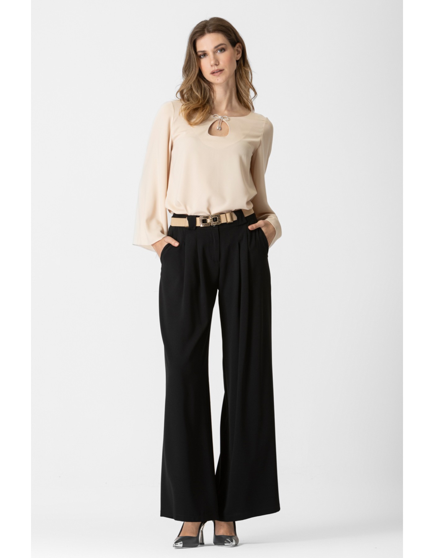 Παντελόνι κρεπ Attitude με πιέτες