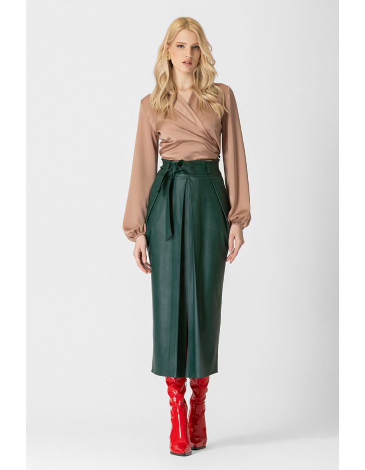 Φούστα eco-δερματίνη με πιέτες Φούστα eco-δερματίνη με πιέτες