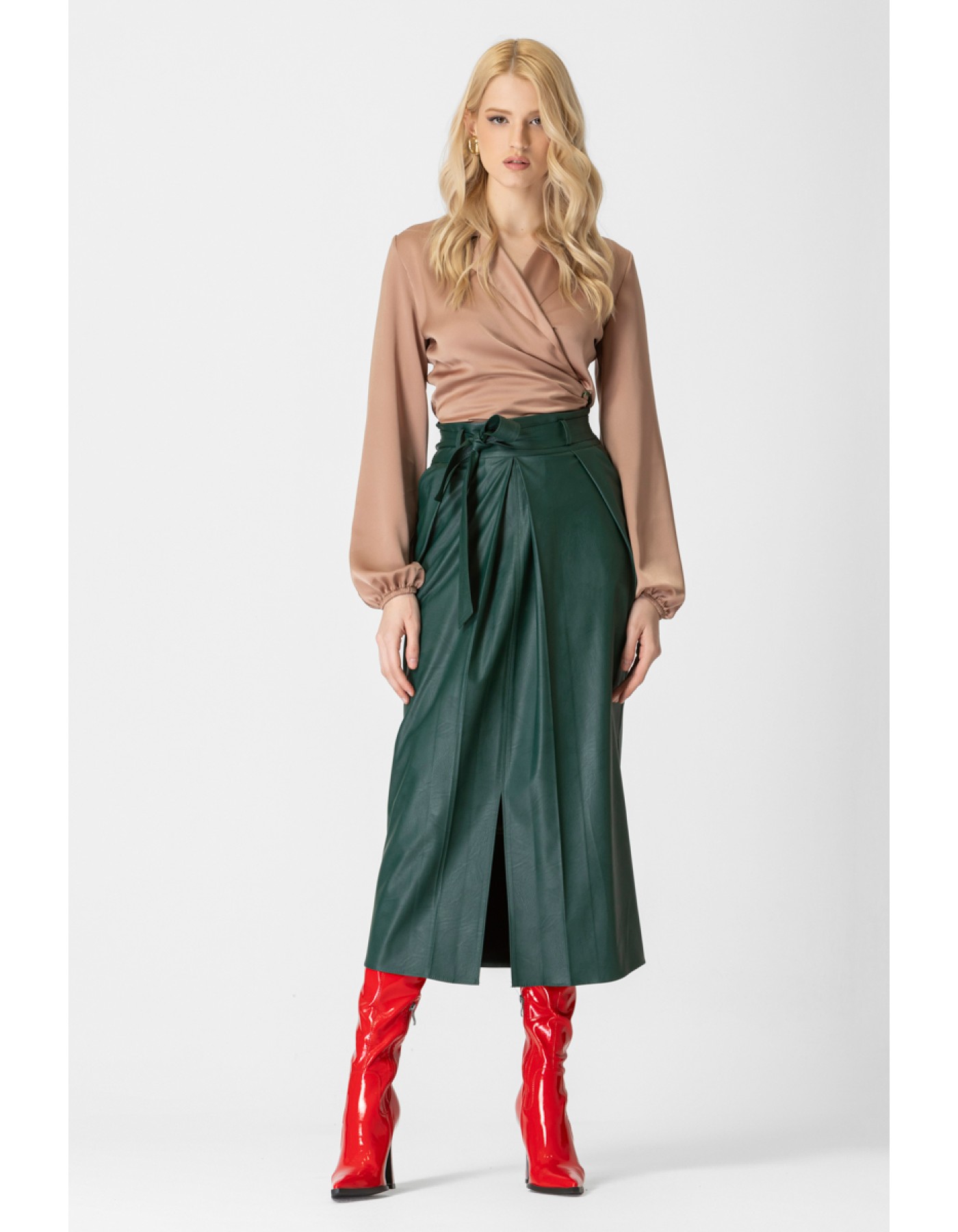 Φούστα eco-δερματίνη με πιέτες