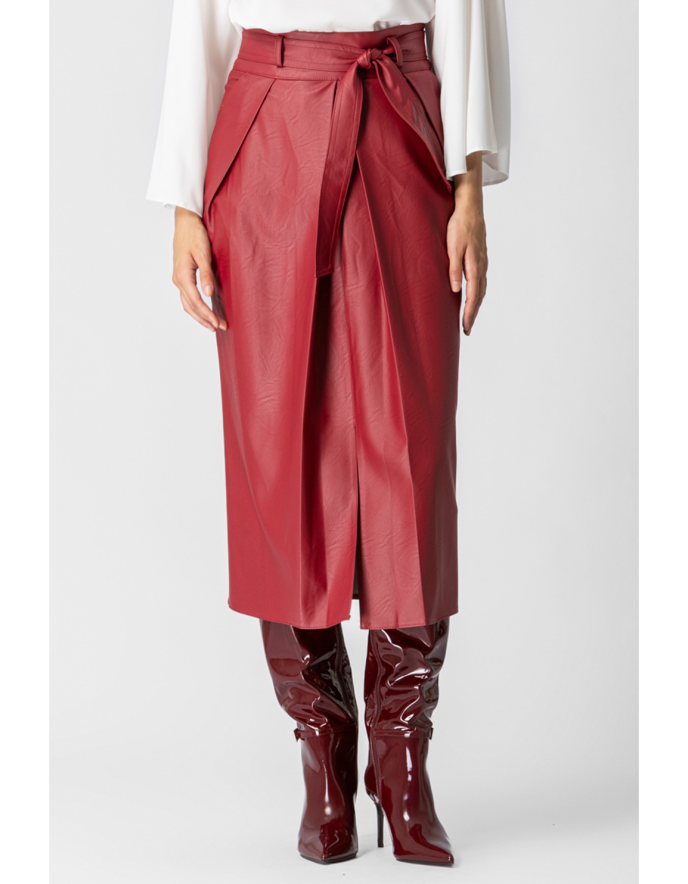 Φούστα eco-δερματίνη με πιέτες