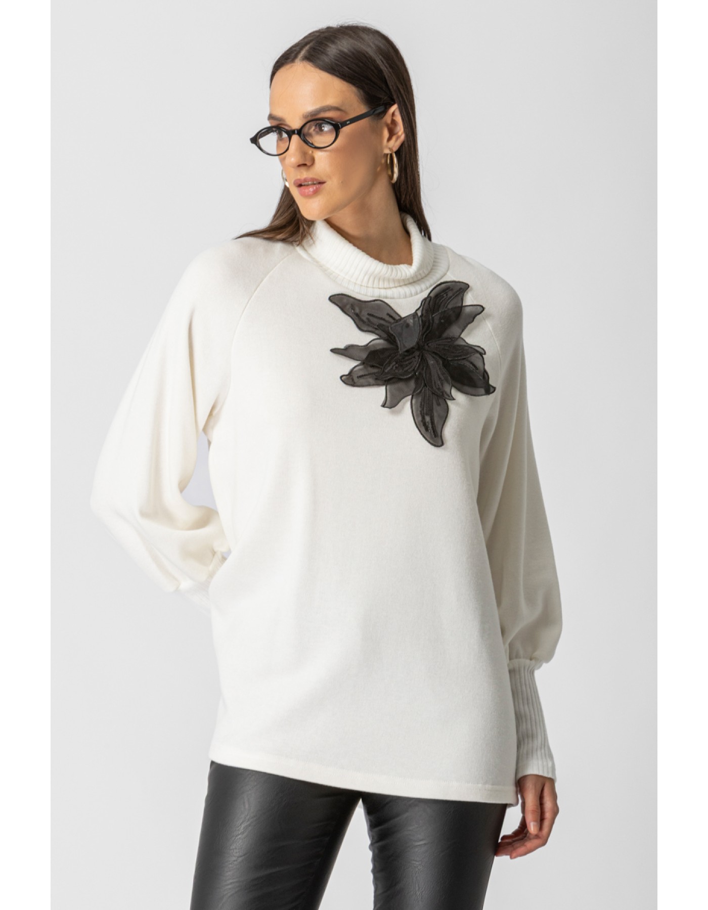 Μπλούζα πλεχτή ζιβάγκο λουλούδι