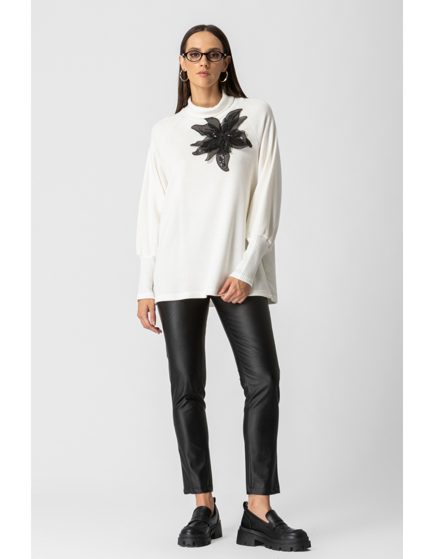 Μπλούζα πλεχτή ζιβάγκο λουλούδι