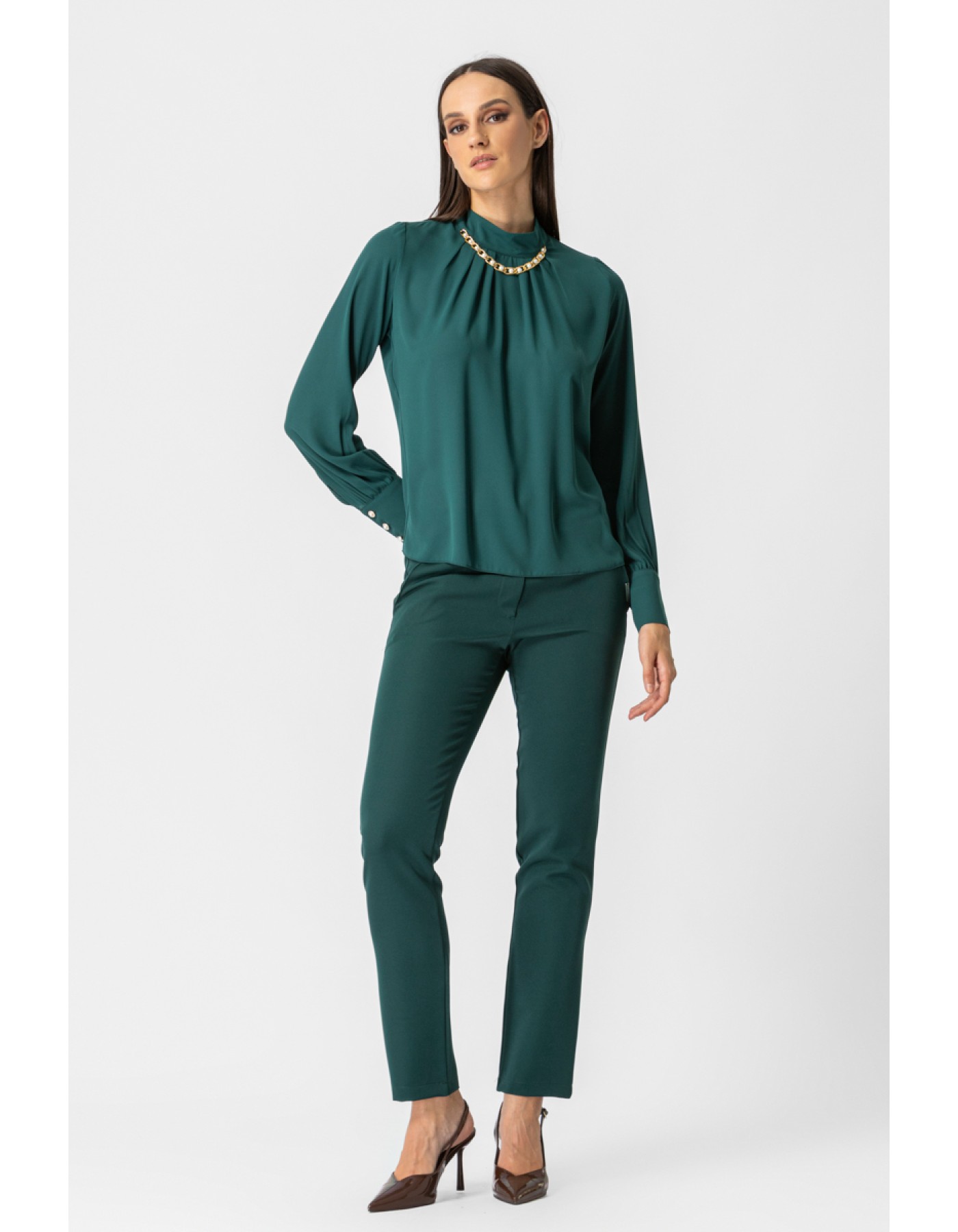 Μπλούζα ζορζέτα με αλυσίδα