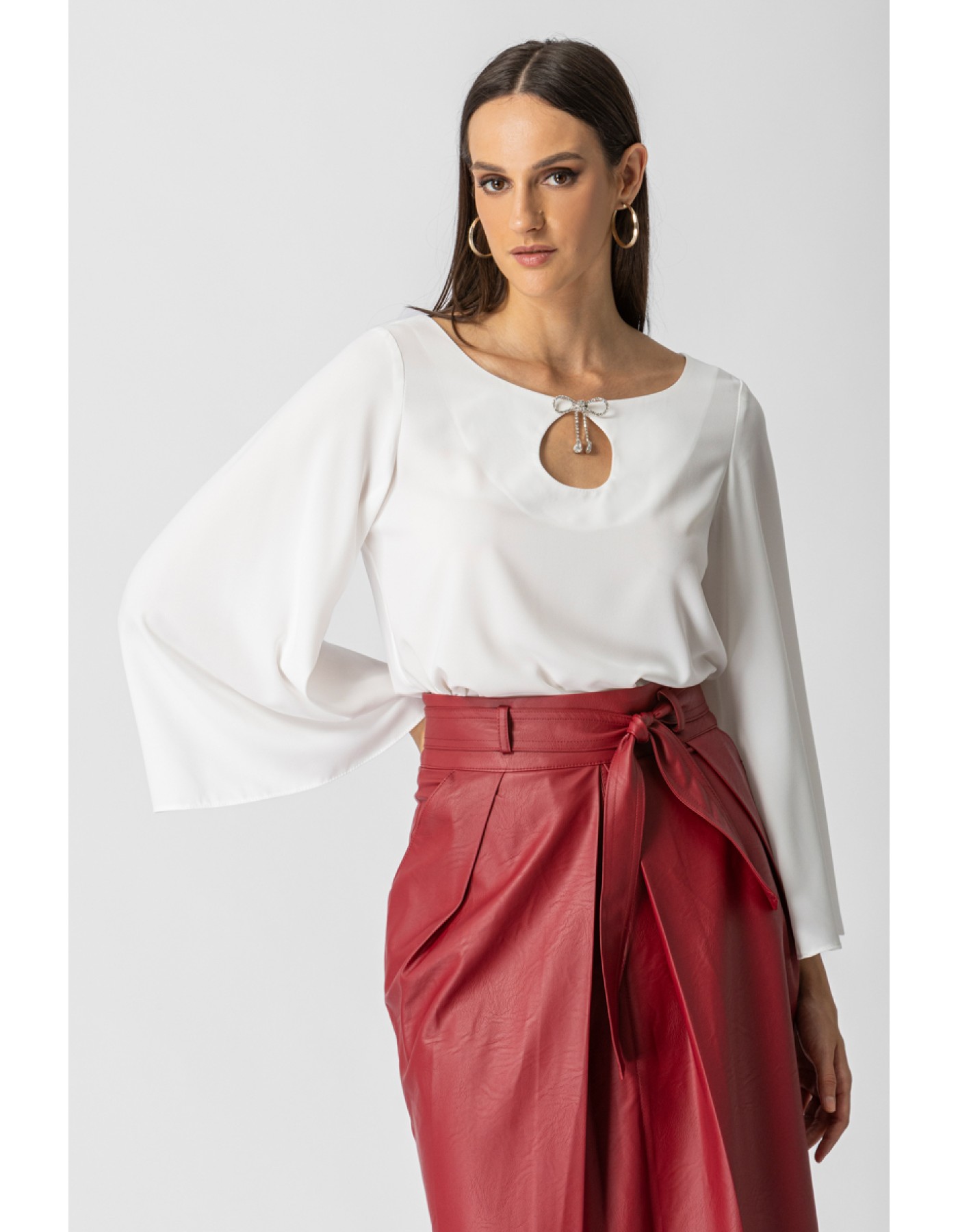 Μπλούζα κρεπ Βολάν μανίκι Attitude