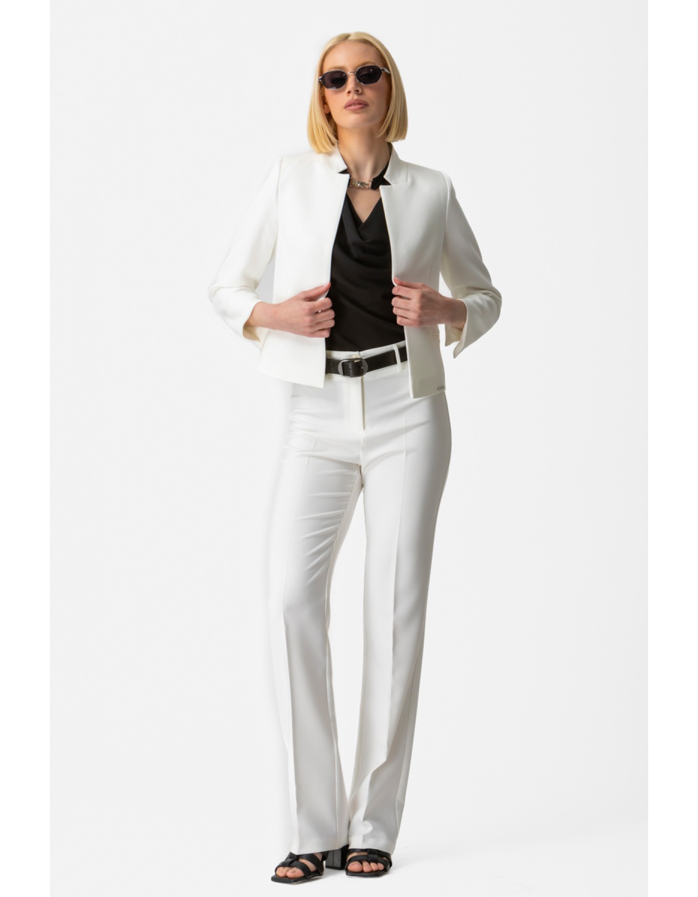 Σακάκι κοντό κρεπ Muffin