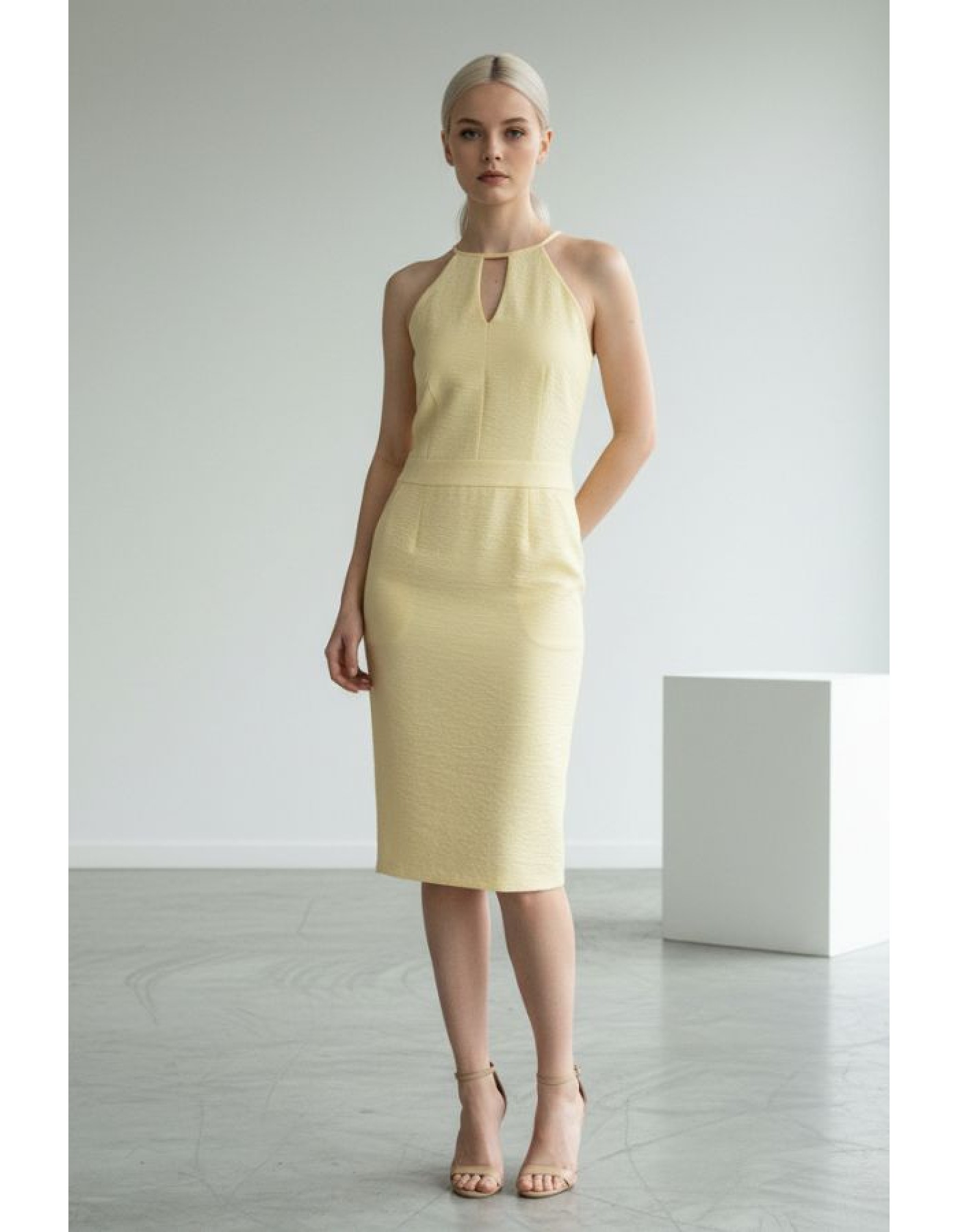 Αμάνικο φόρεμα natural Effortless