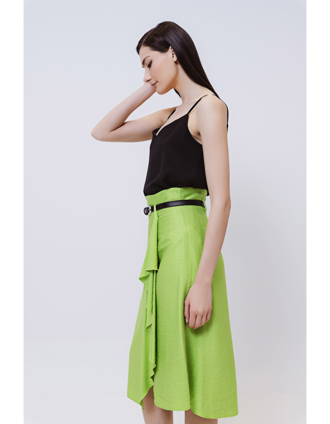 Φούστα με λοξό βολάν